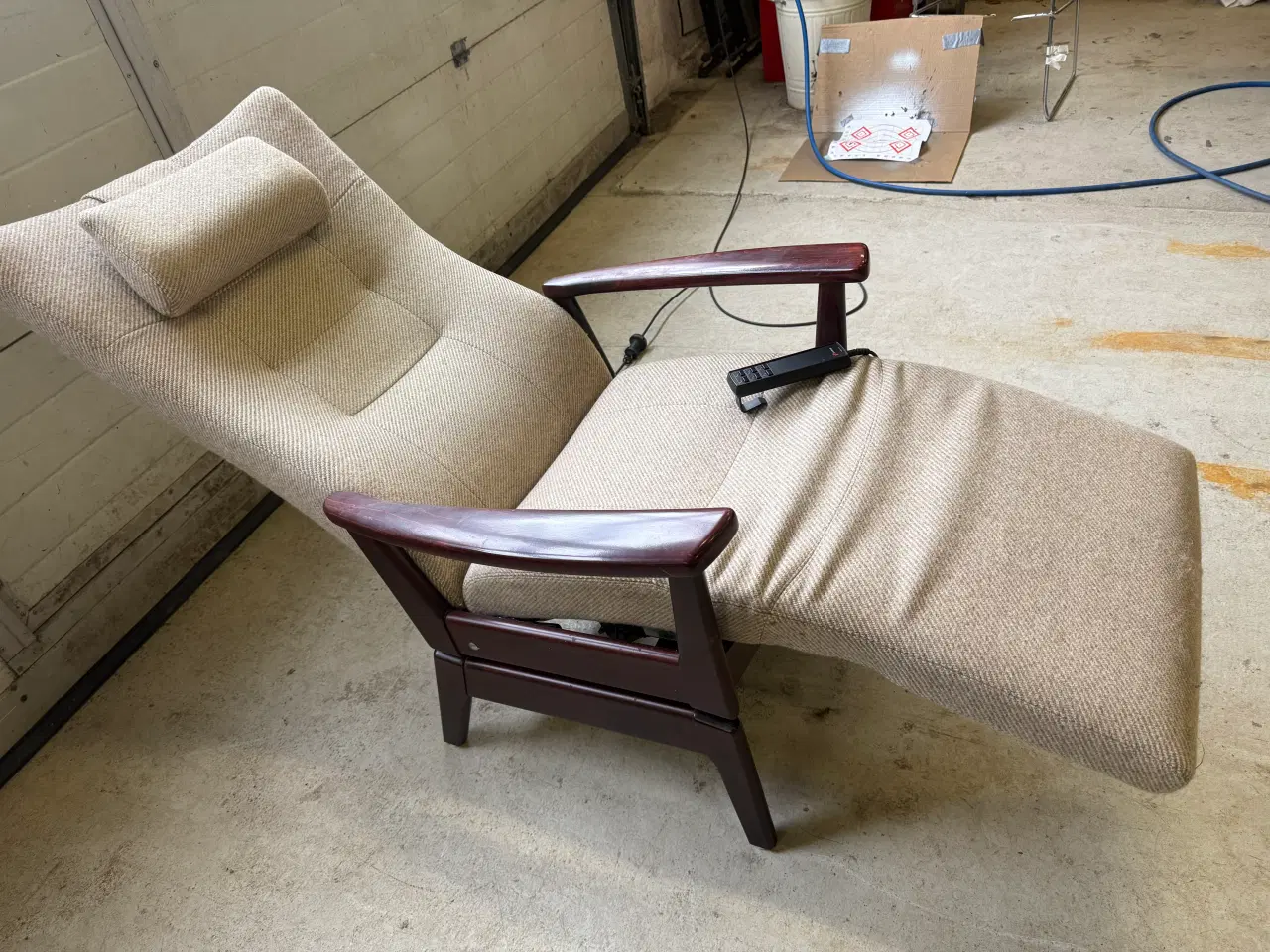 Billede 3 - Otiumstol med 3 motorer sædeløft ryg ben