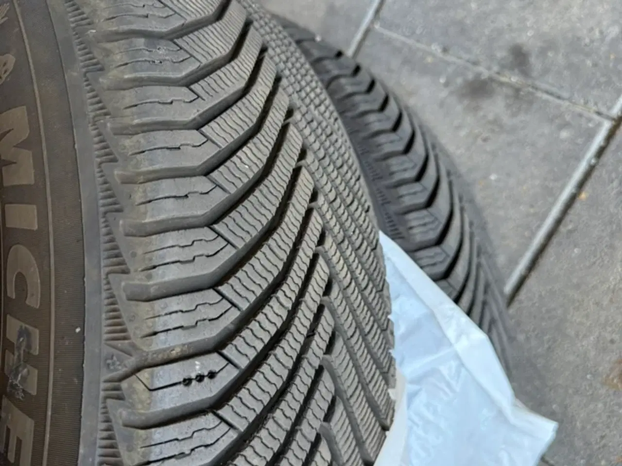 Billede 4 - Michelin VINTERDÆK 225/55 R18 ALPIN7