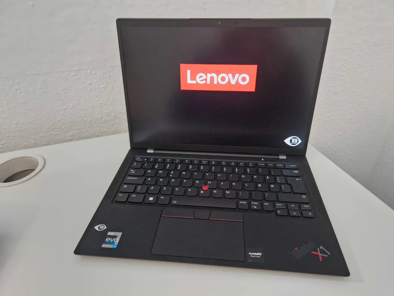 Billede 1 - Lenovo X1 Carbon Gen.10 - Core i7, 16GB RAM