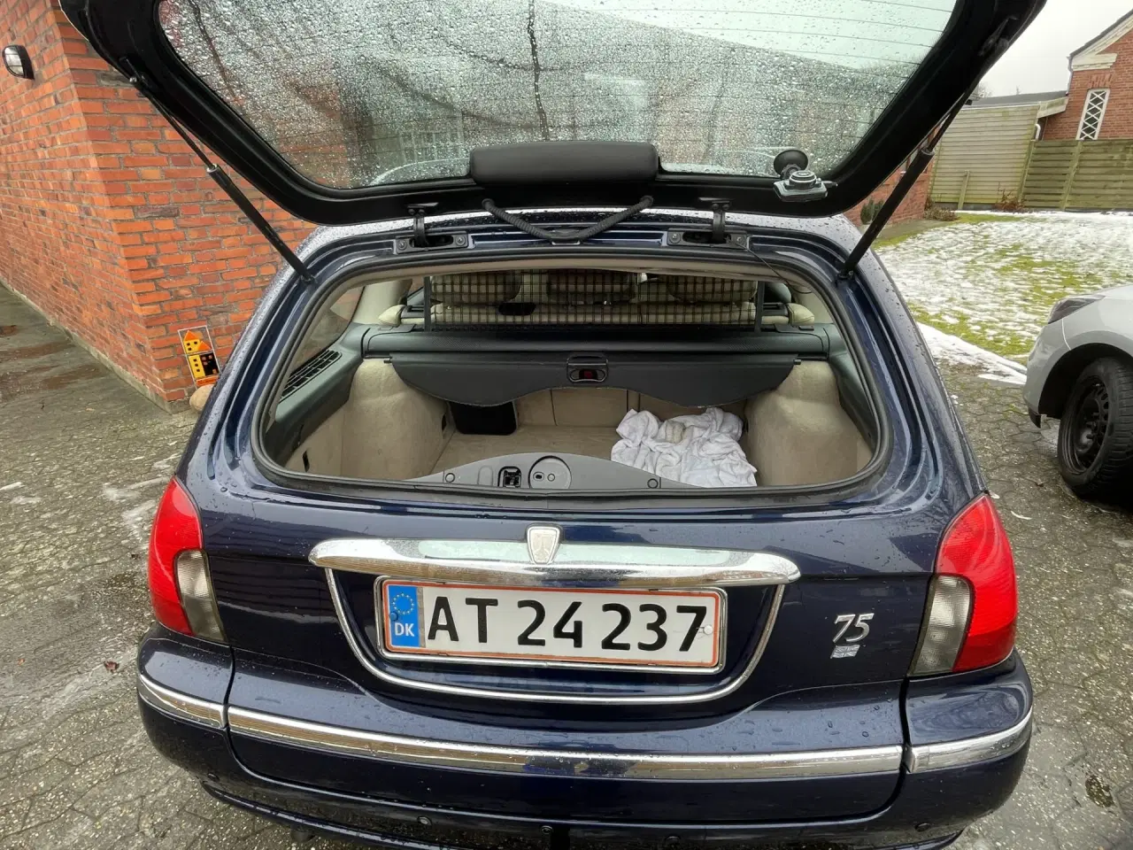 Billede 5 - Vær kritisk Kør Britisk