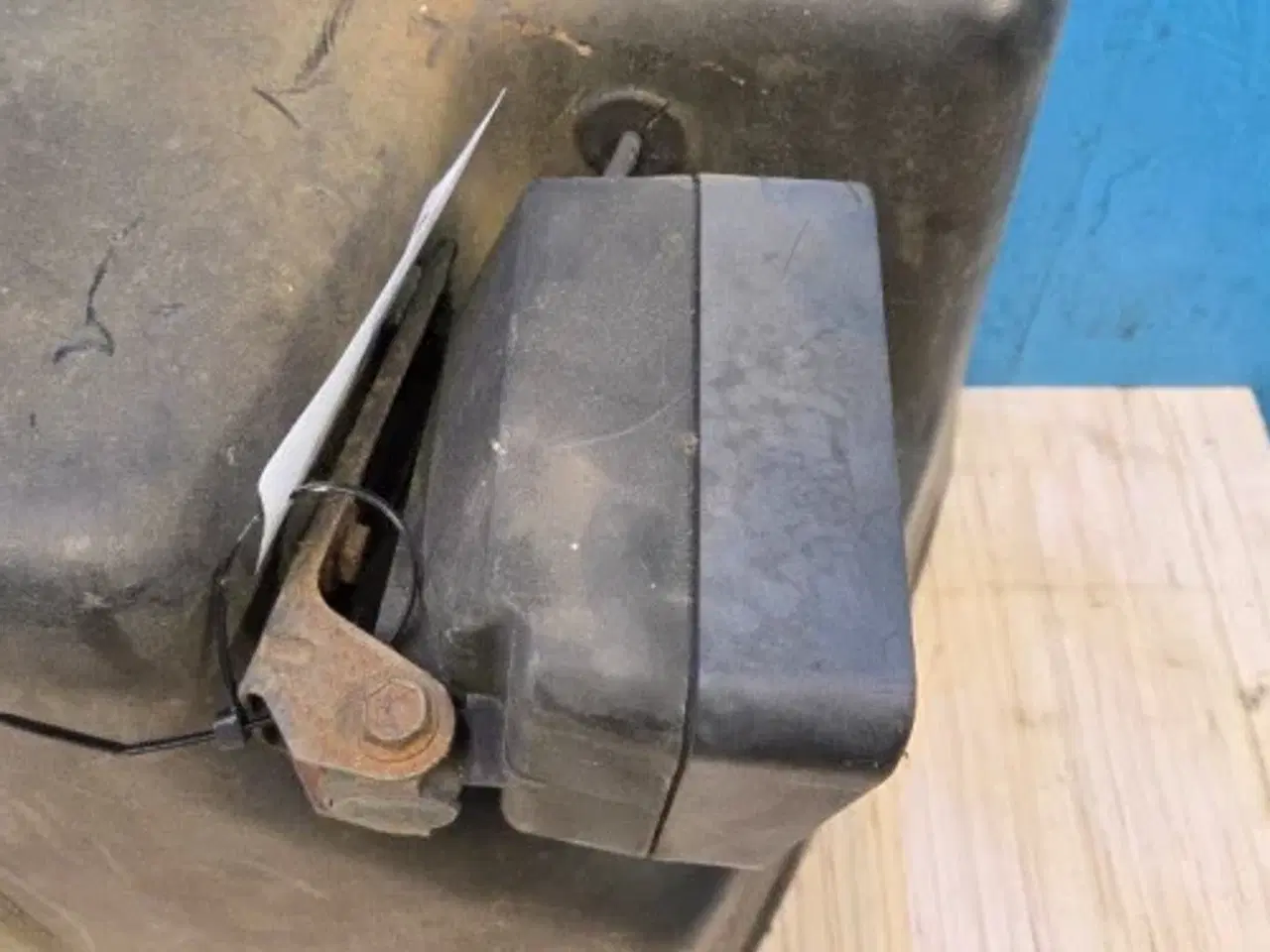 Billede 9 - New Holland 8970 Baterikasse 86015813