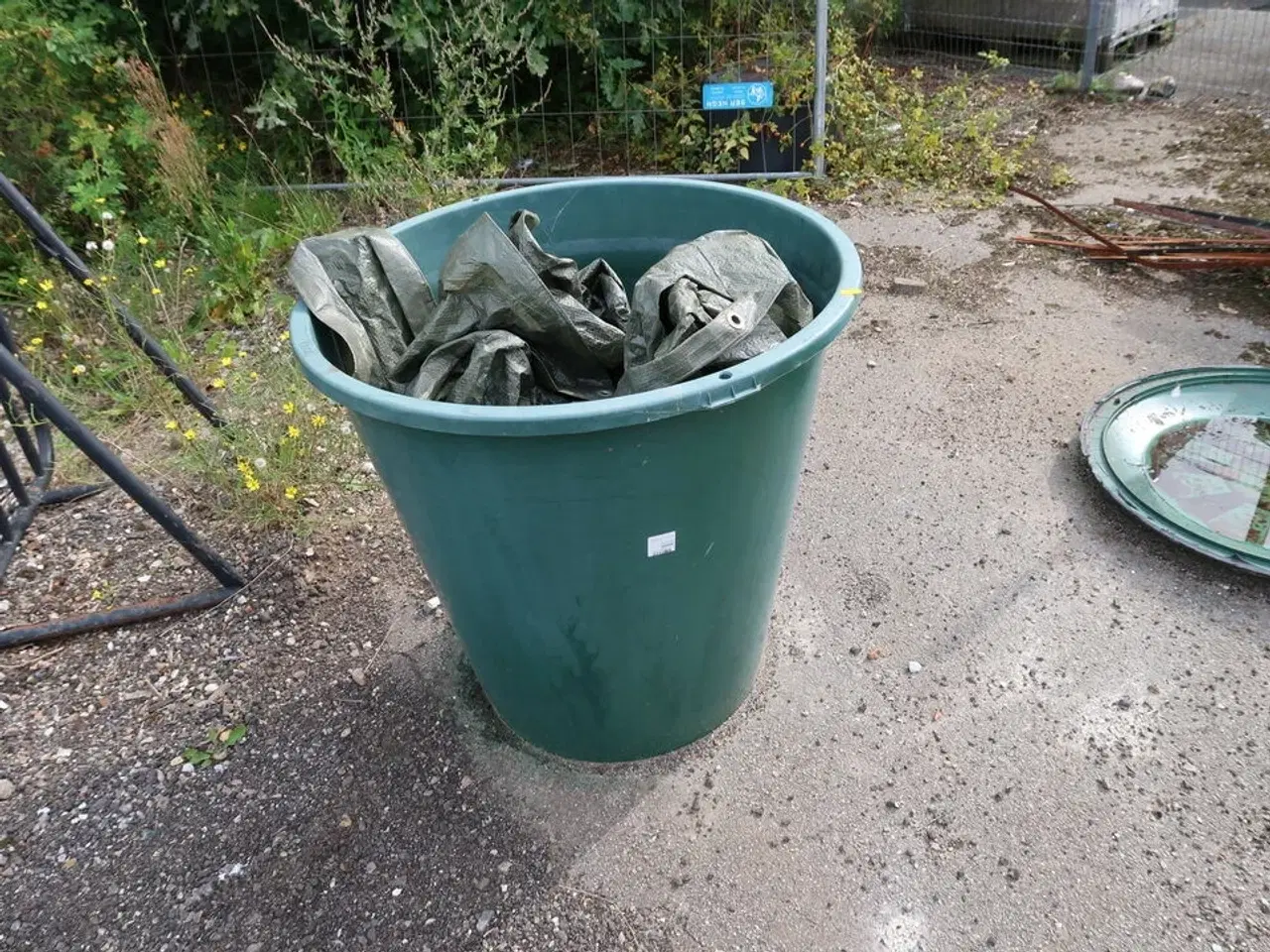 Billede 2 - Stativ samt spand