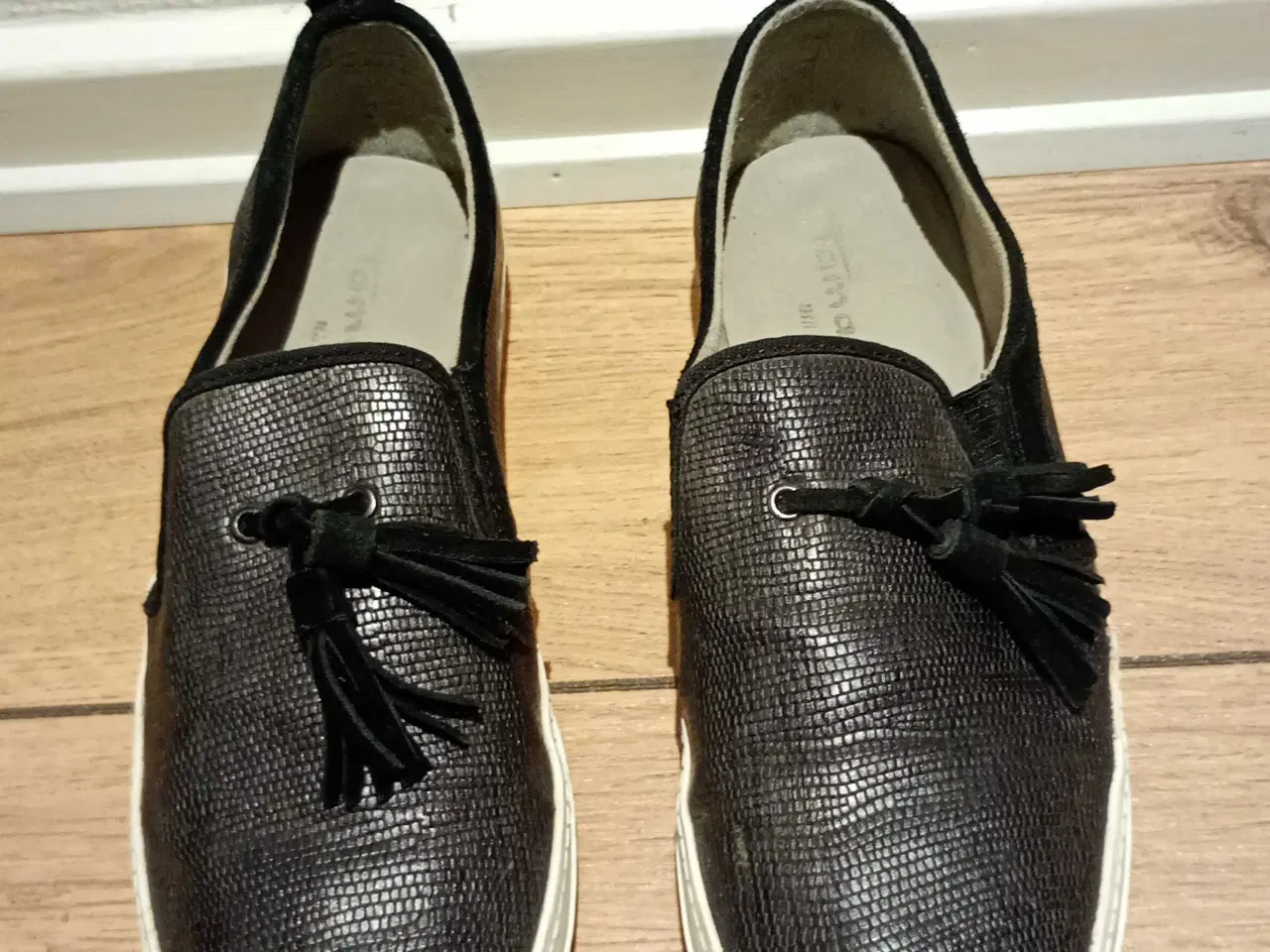 Billede 1 - Damesneakers, TAMARIS, skind, sort, str. 40.