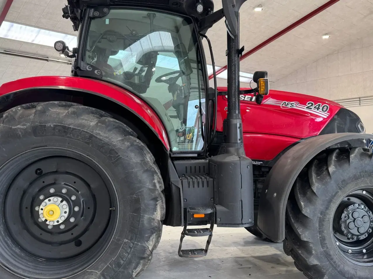 Billede 9 - Case IH PUMA 240 CVXDRIVE ALT I UDSTYR! KUN 800 TIMER OG MED TRIMBLE GPS!