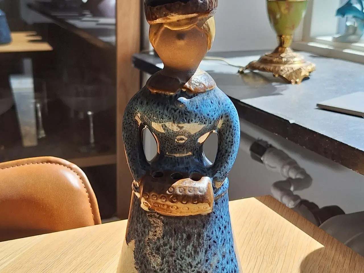 Billede 6 - Keramik figur