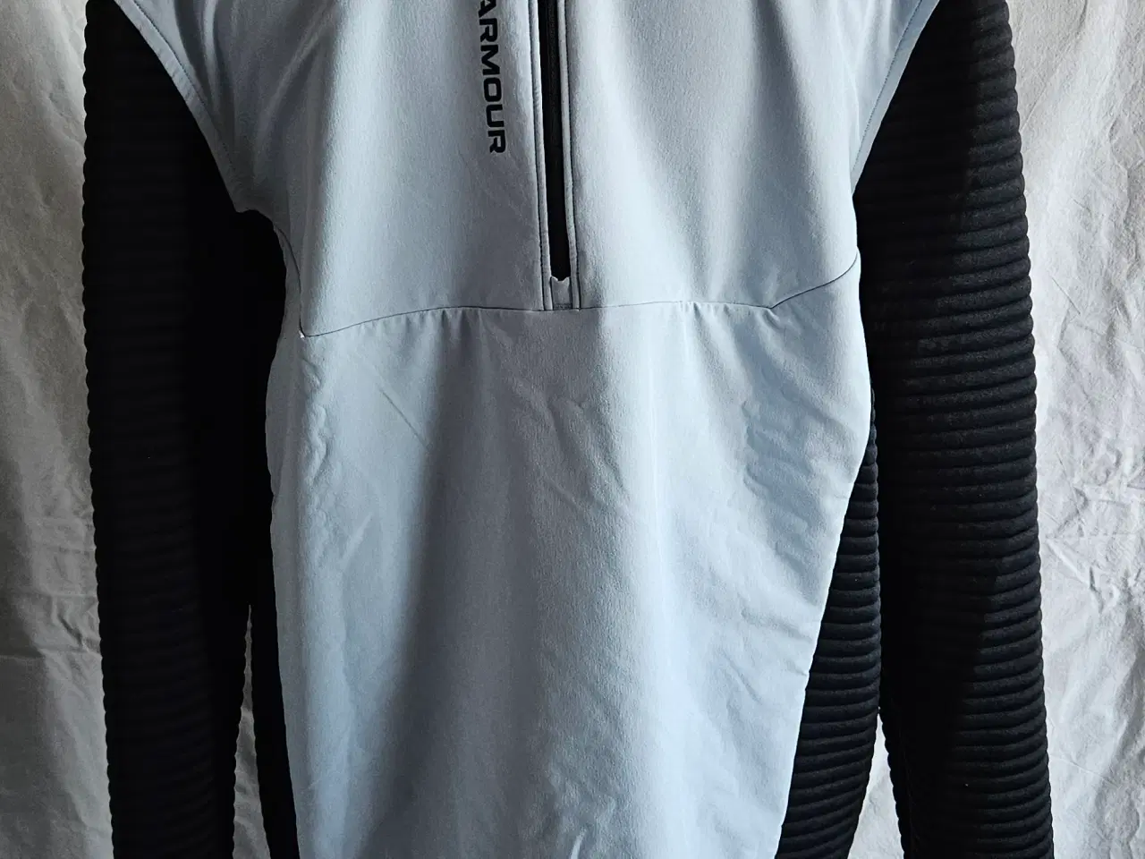 Billede 1 - Under Armour Midlayer til Herre i Str. L