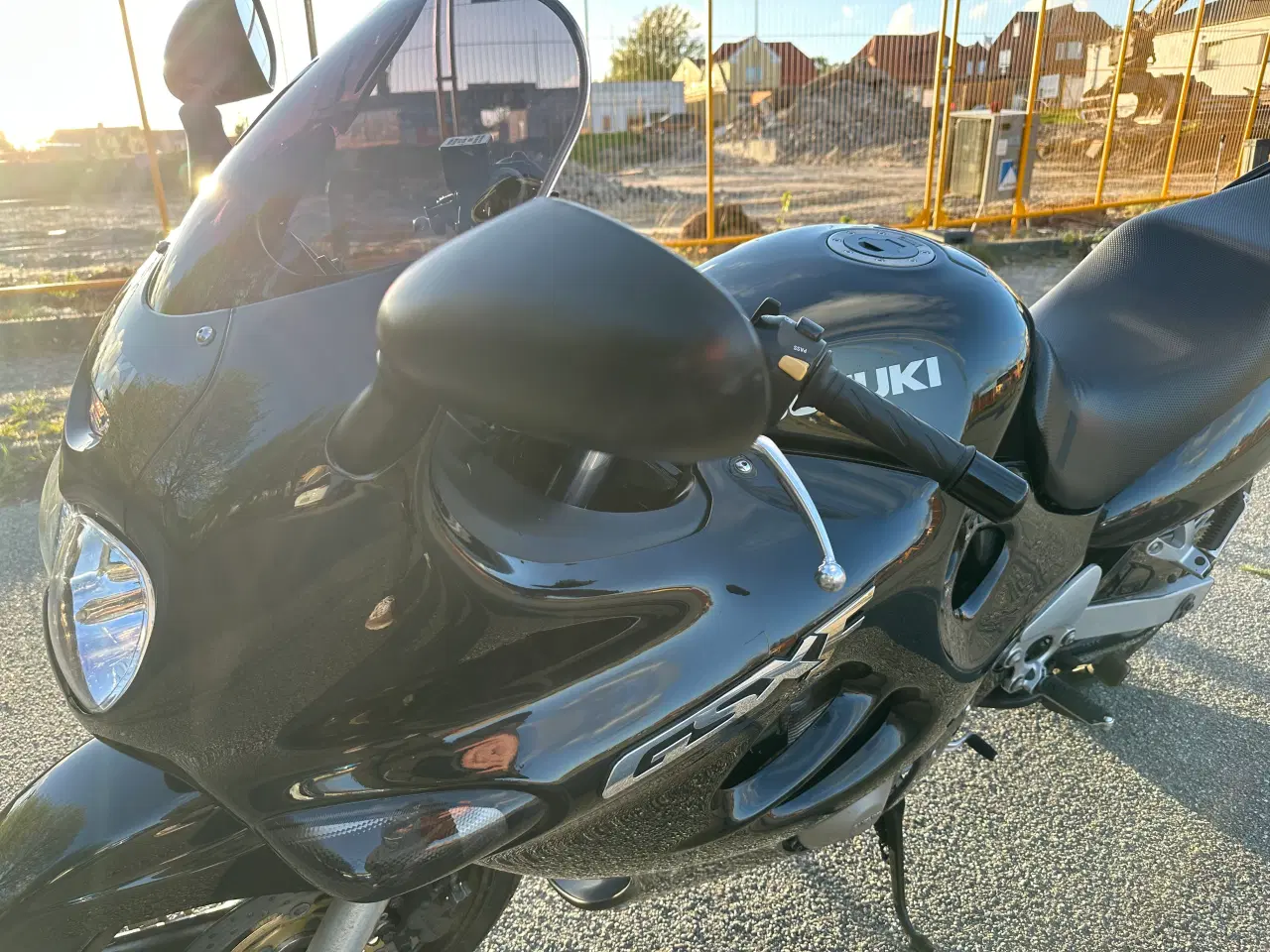Billede 2 - 🏍️ Suzuki GSX750F – NYSYNET & NYSERVICERET – KLAR