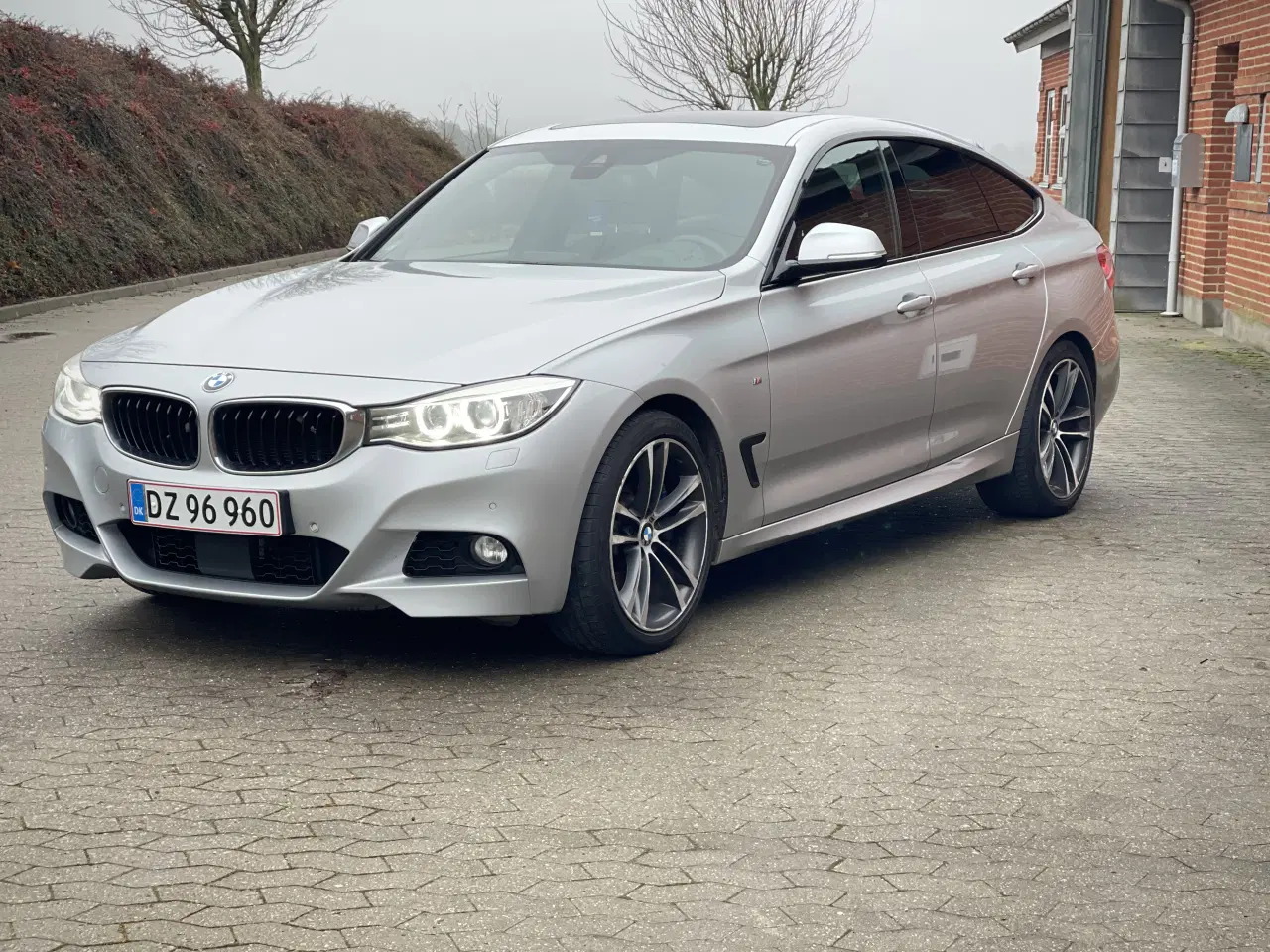 Billede 2 - BMW 325d, M-sport 2,0 Aut.