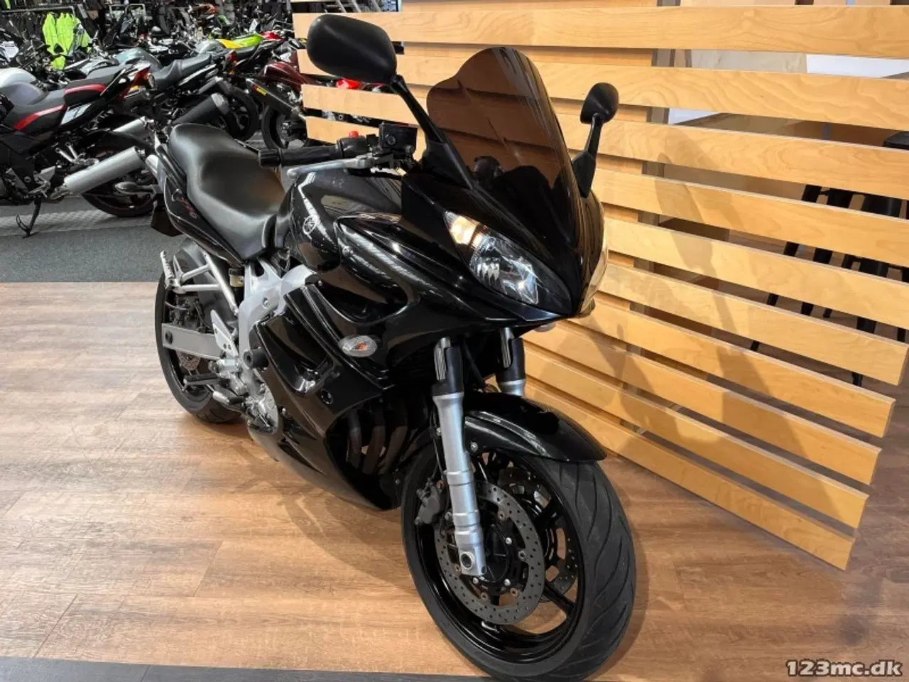 Billede 2 - Yamaha FZ6