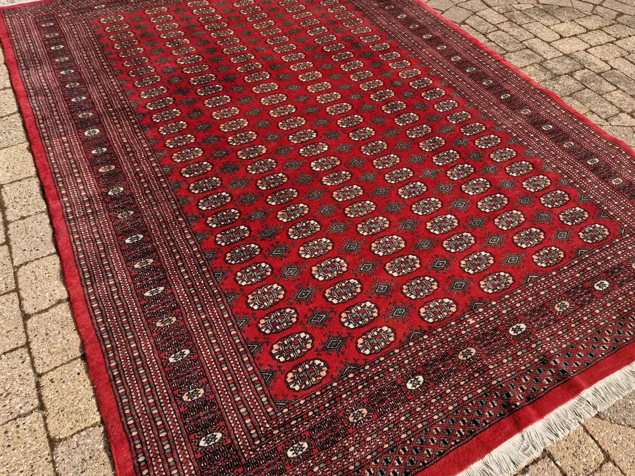 Billede 3 - Ægte Pak-Bochara tæppe.