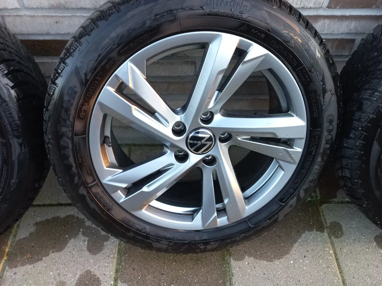 Billede 4 - Originale VW alufælge 5 x 112 m Goodyear Vinterdæ 