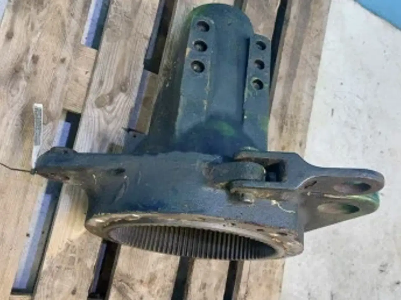 Billede 11 - John Deere 6200 Slutdrev højre AL81318