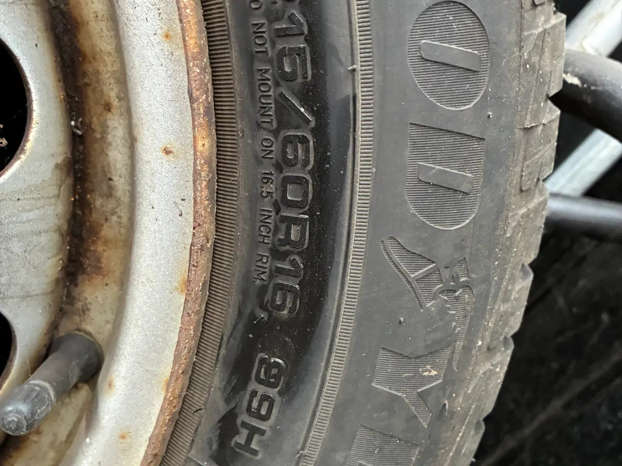 Billede 5 - Peugeot partner originale fælge med vinterdæk