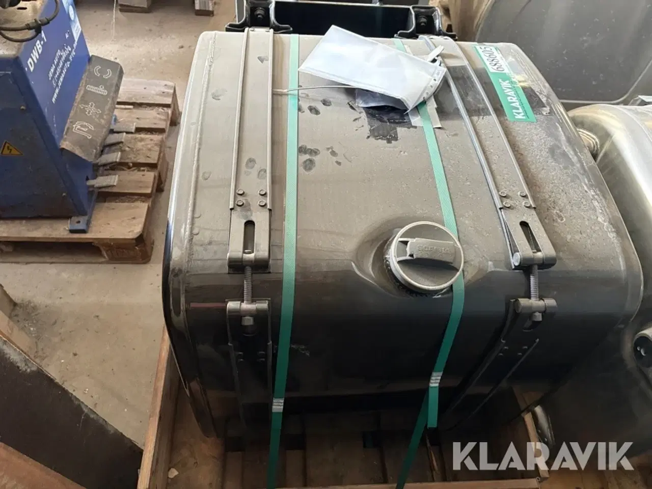 Billede 8 - Brændstofstank