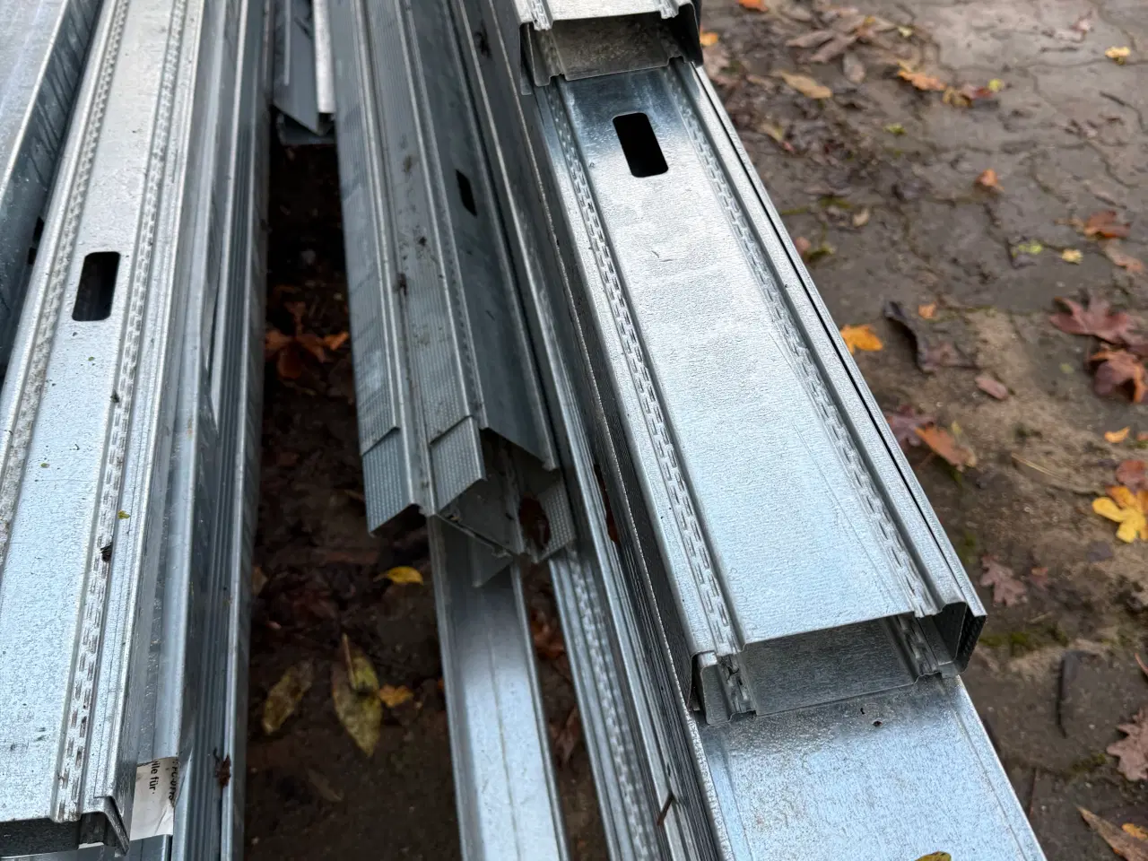 Billede 2 - Stål lægter