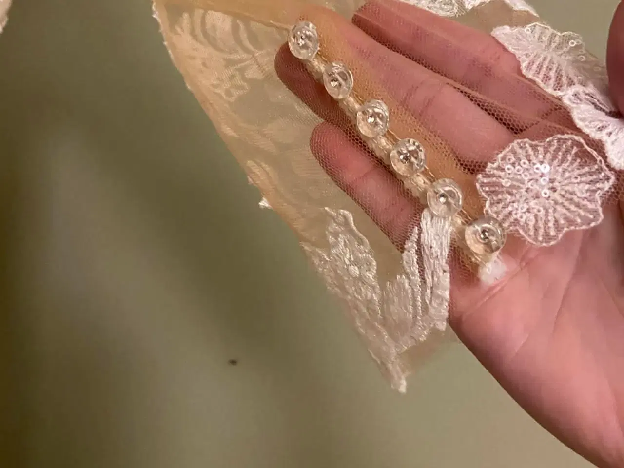 Billede 2 - Brudekjole ubrugt 