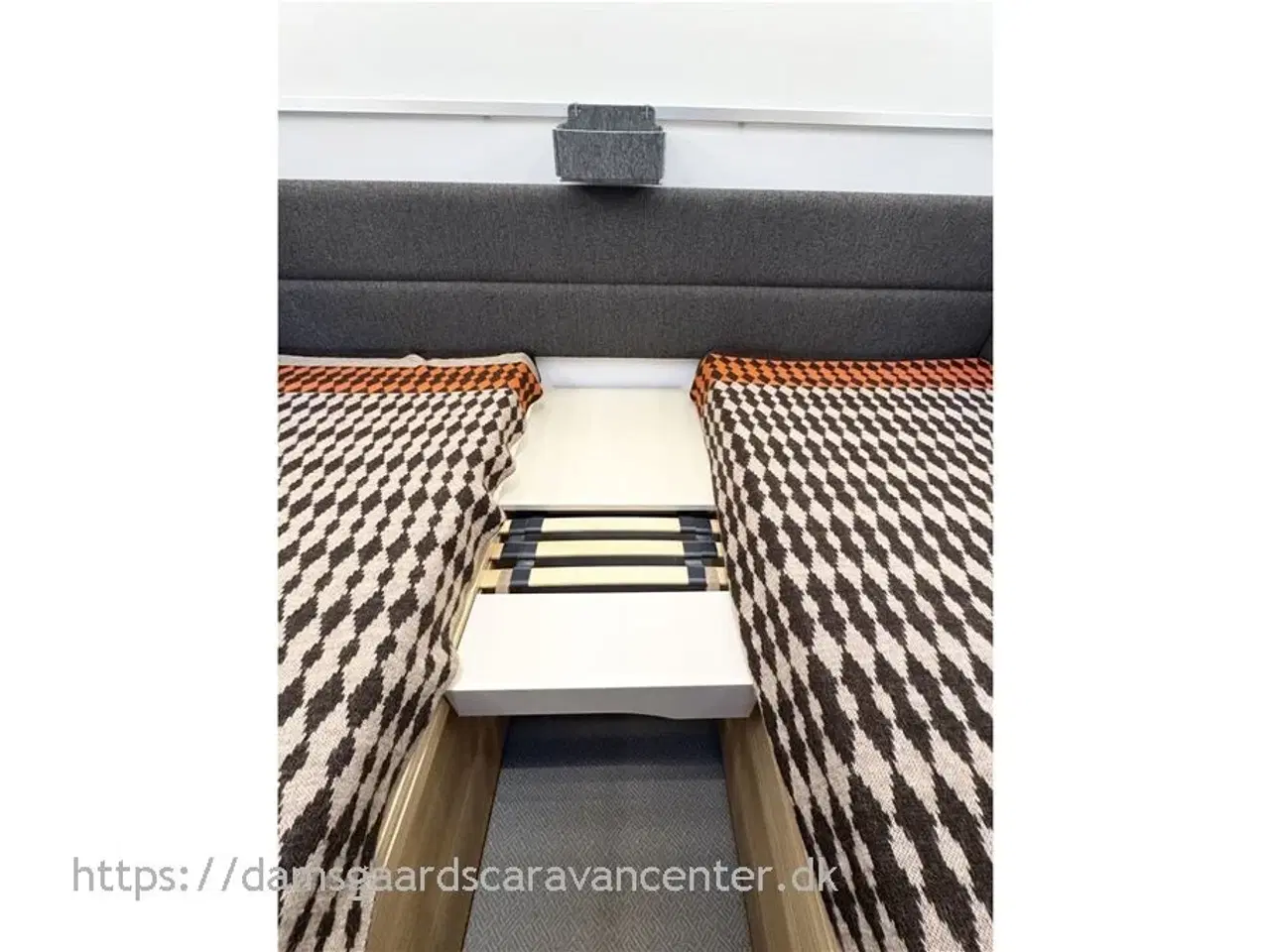 Billede 14 - 2022 - Adria Adora 502 UL   Enkeltsenge-Alde-Gulvtemp.-Mover-Telt