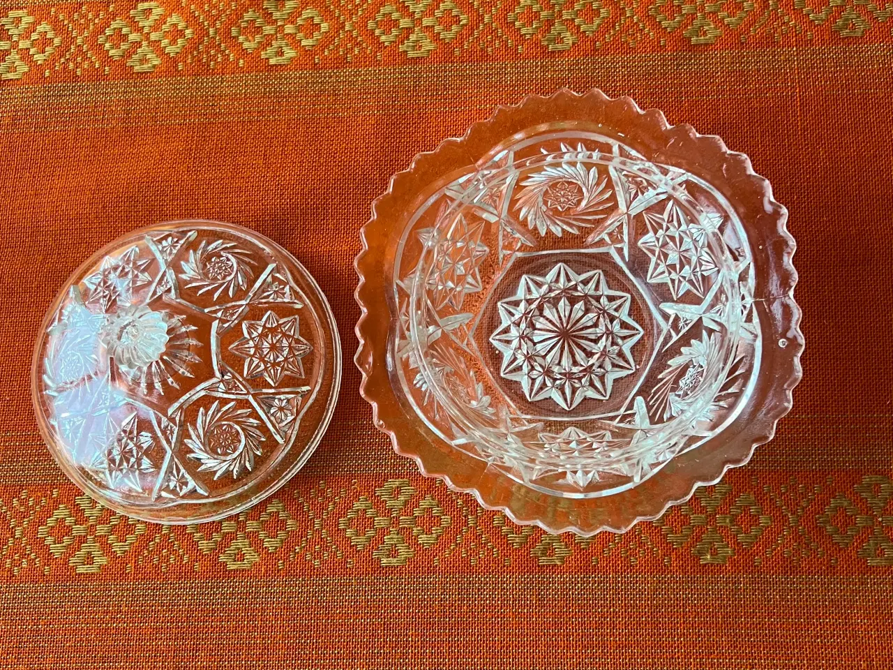 Billede 4 - Dekoreret bonbonniere glas skål med låg