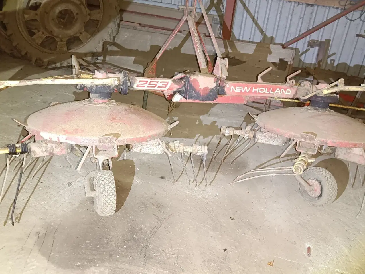 Billede 1 - New Holland 253 kombirive