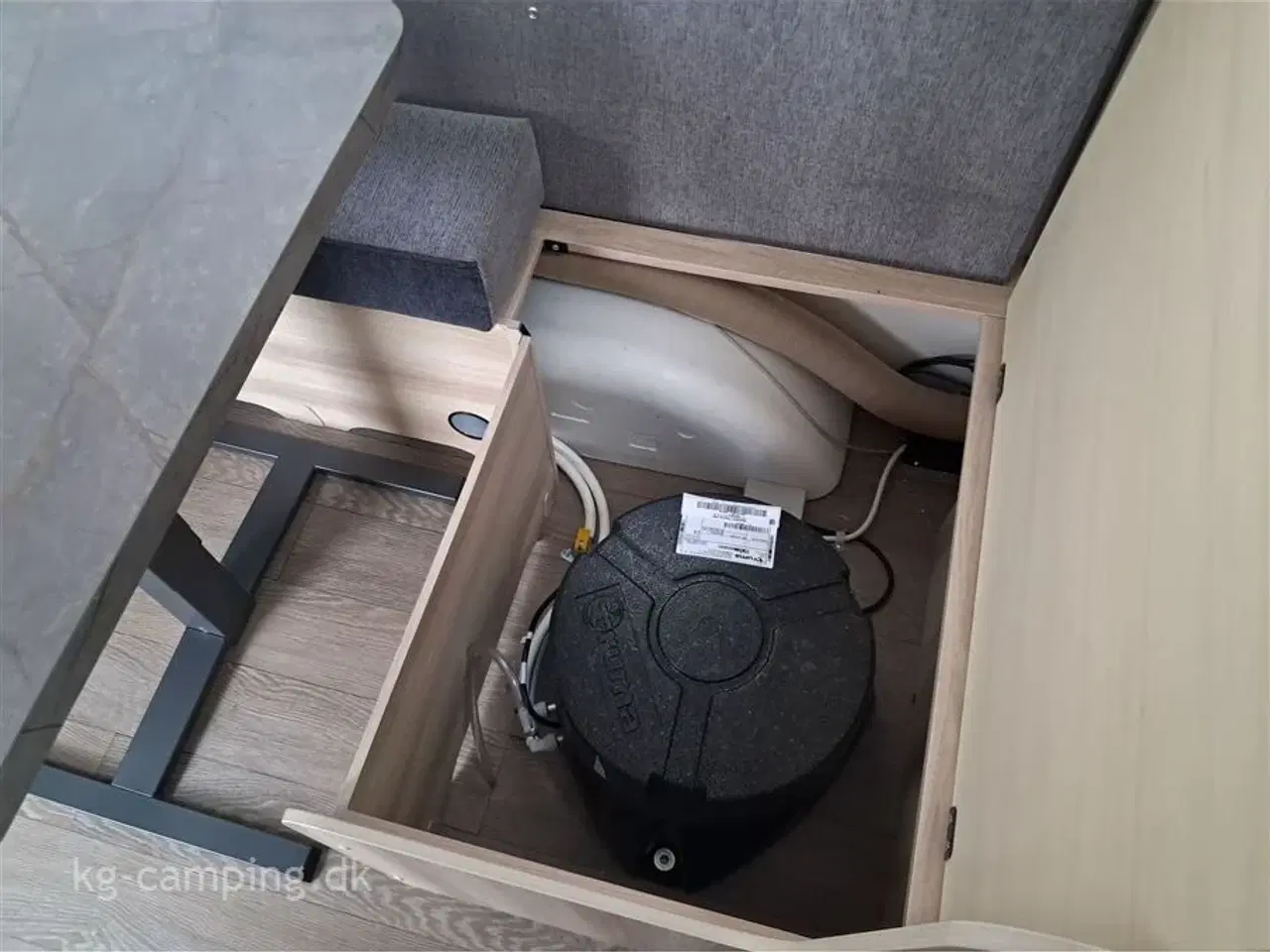 Billede 15 - 2026 - Hobby De Luxe 460 SL Ny 2026 Kampagne model DK LINE fra HOBBY - kan nedvejes til 1350 kg.