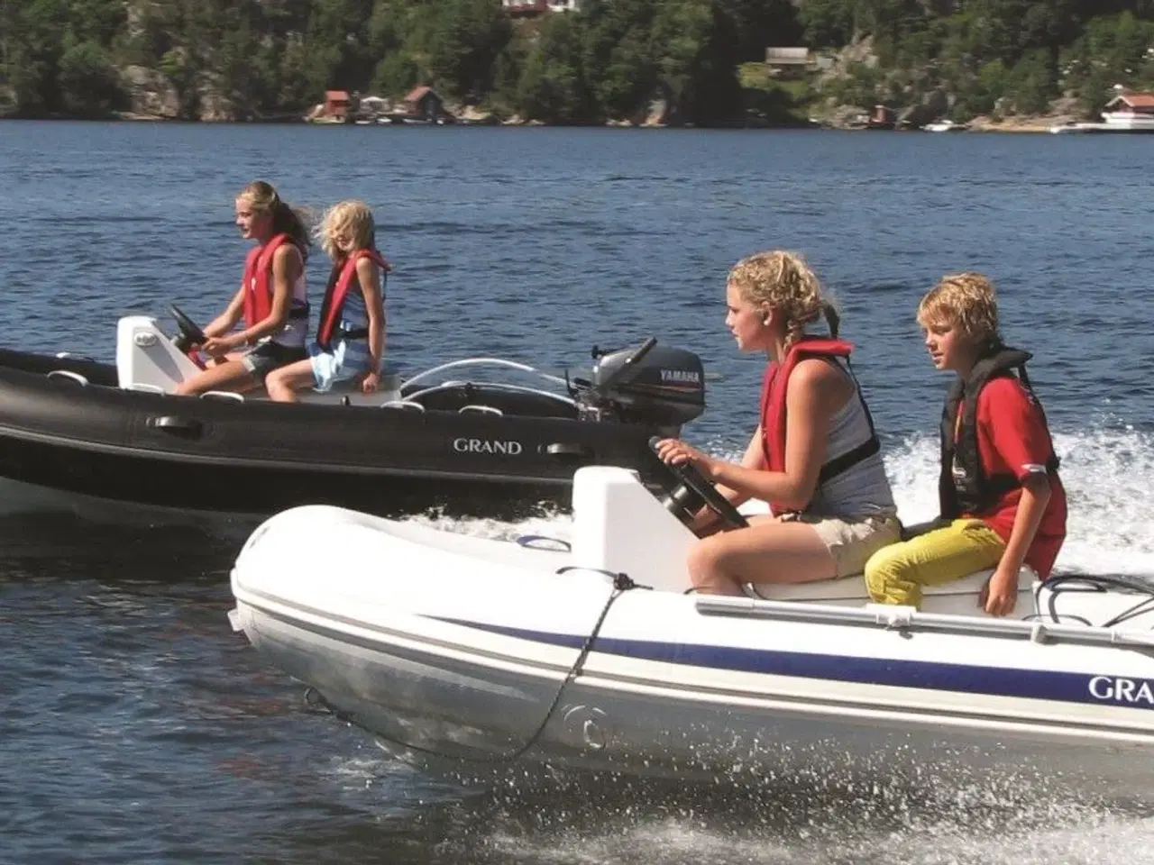 Billede 1 - Grand S300