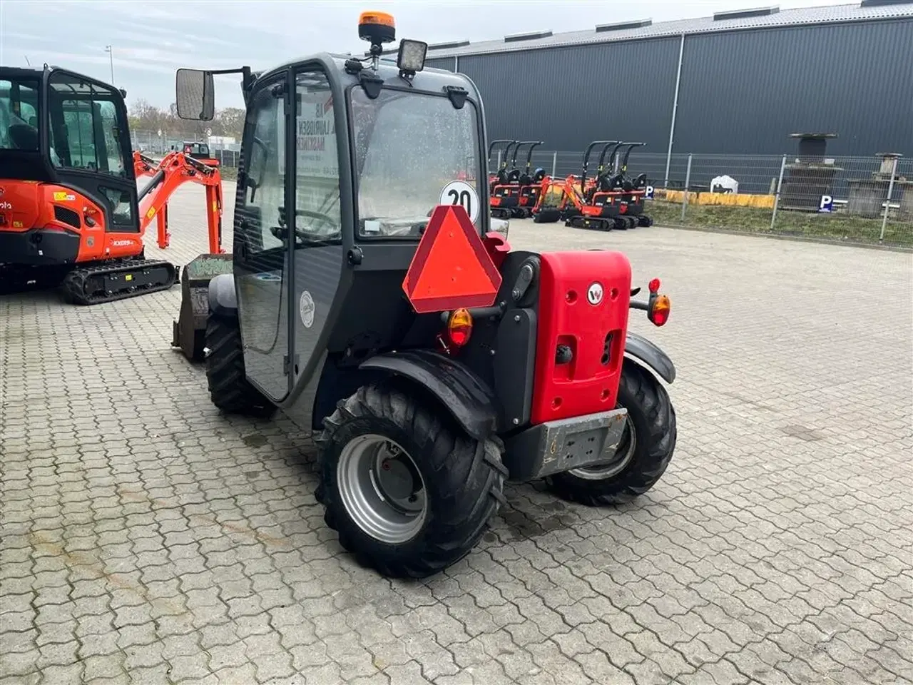 Billede 13 - Weidemann T4512 skovl og gafler