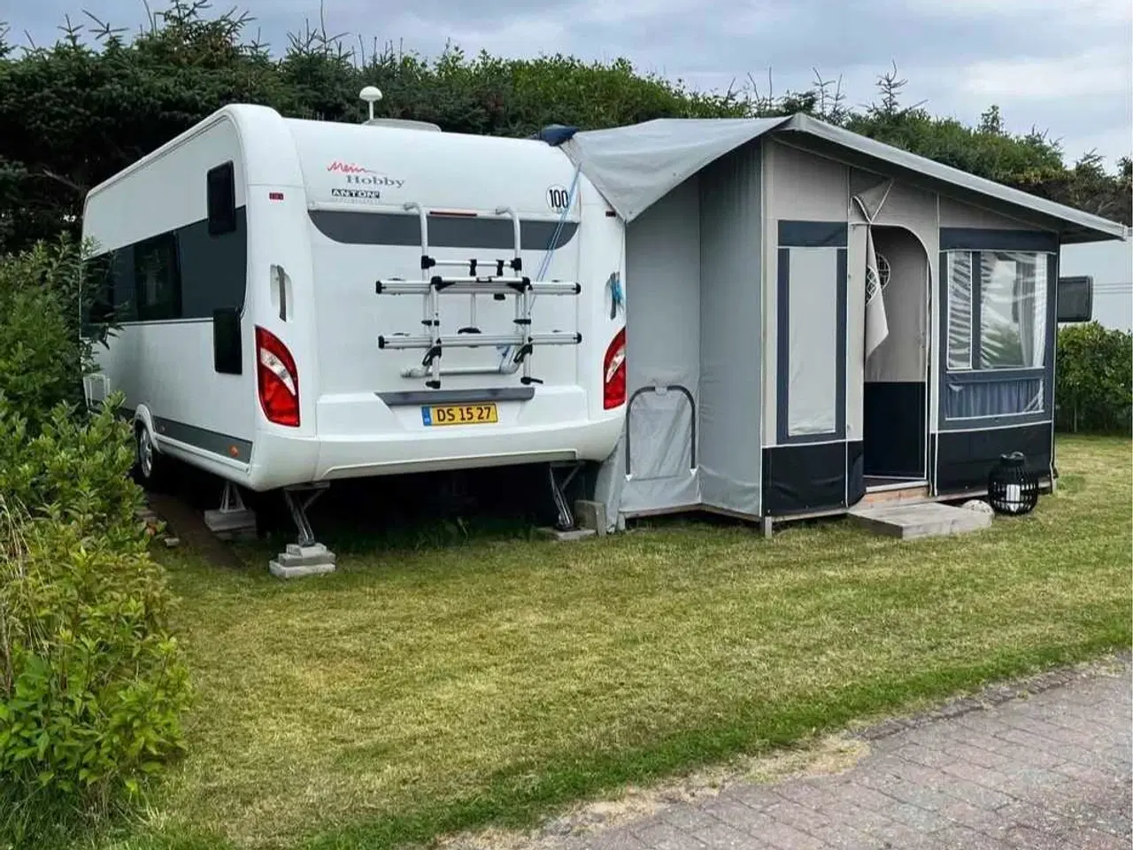 Billede 11 - Hobby campingvogn med isabella villatelt 