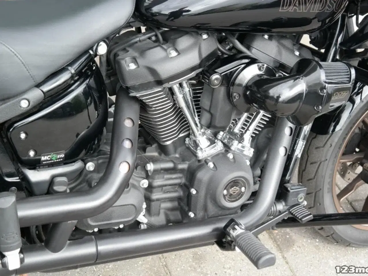 Billede 10 - Harley-Davidson FXLRST Low Rider ST MC-SYD       BYTTER GERNE