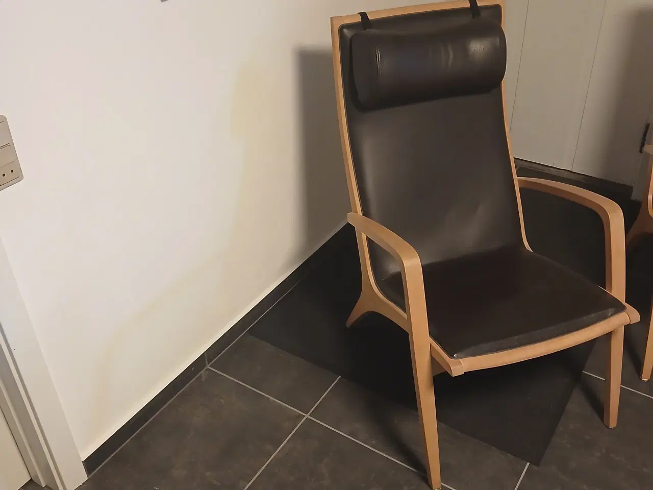 Billede 1 - Ara 1 tegnet af Jakob Berg