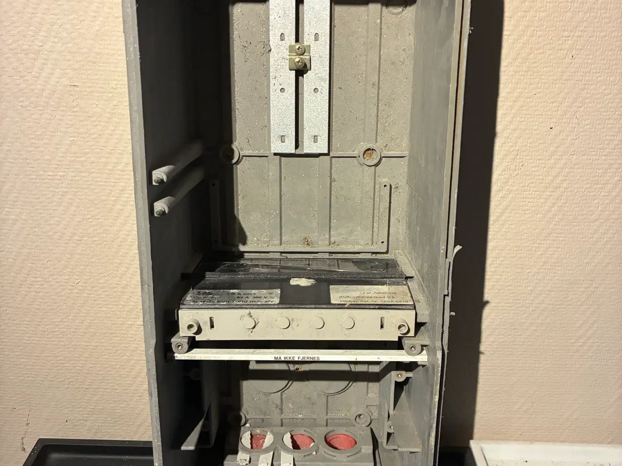 Billede 1 - Målerskab