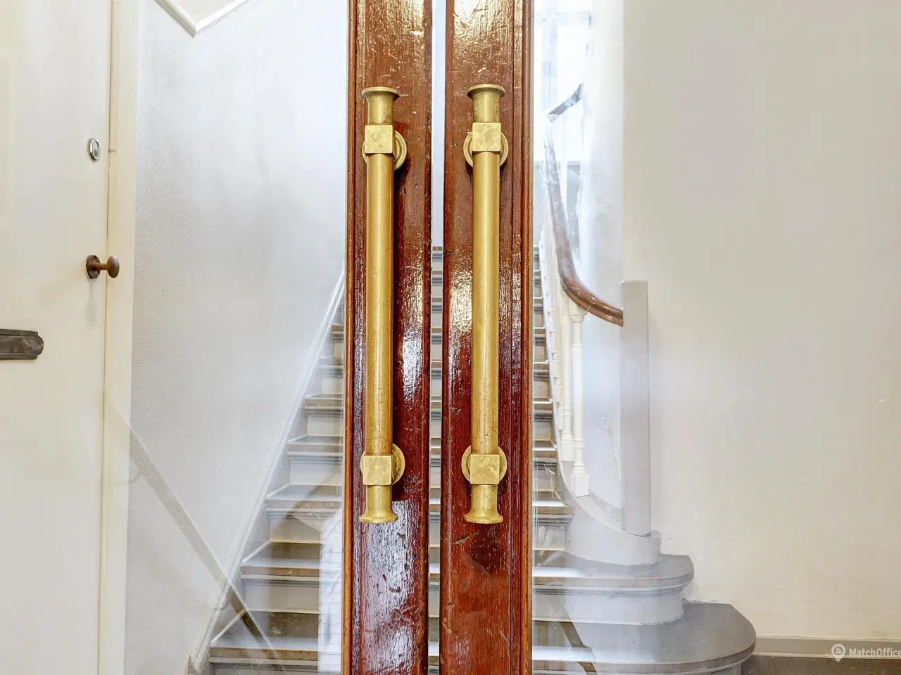 Billede 5 - Pænt herskabslejemål med adgang til Saga-gårdens ”grønne oase”