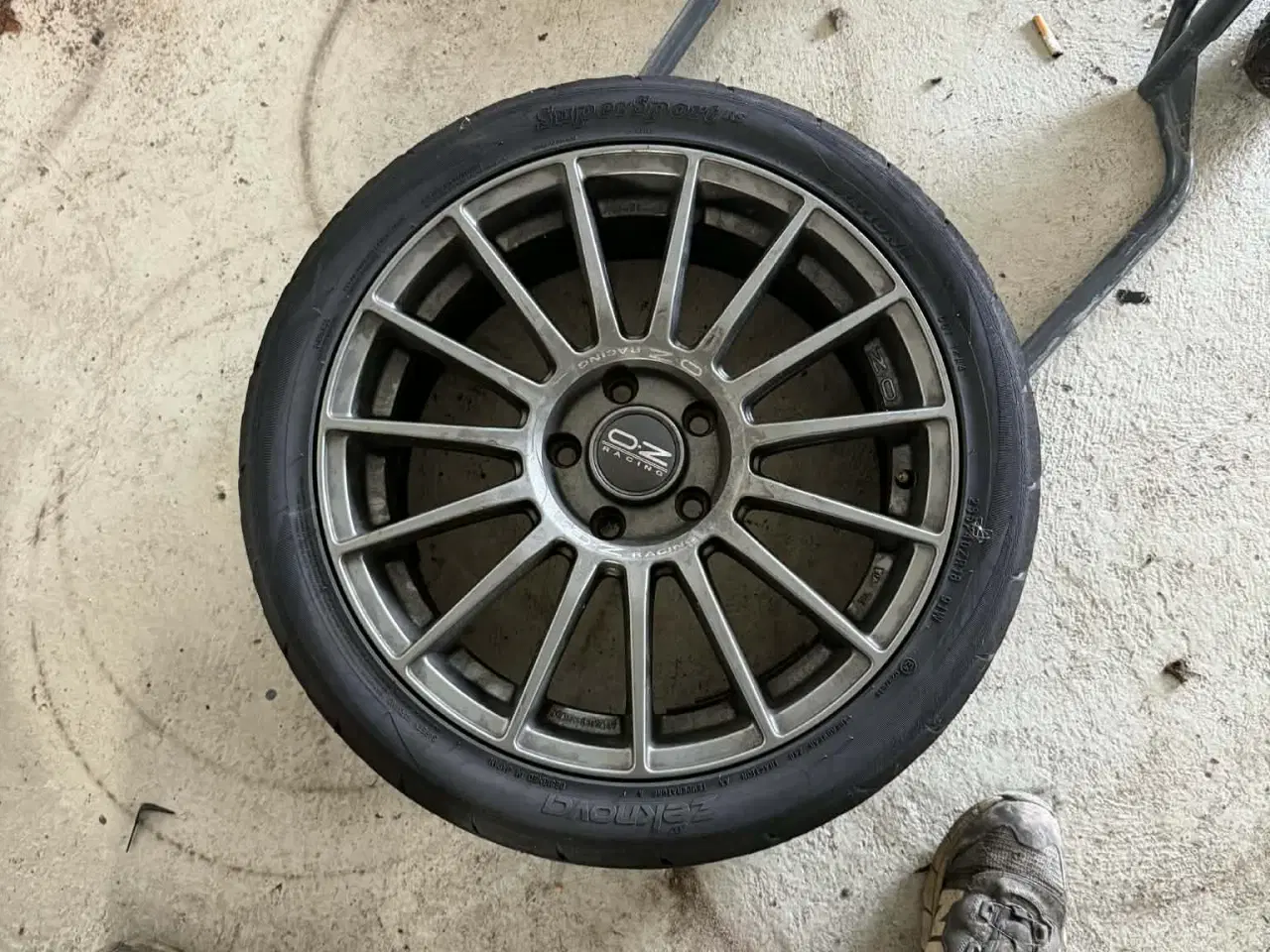 Billede 1 - 2 x 18" OZ Alufælge med Semi-slicks