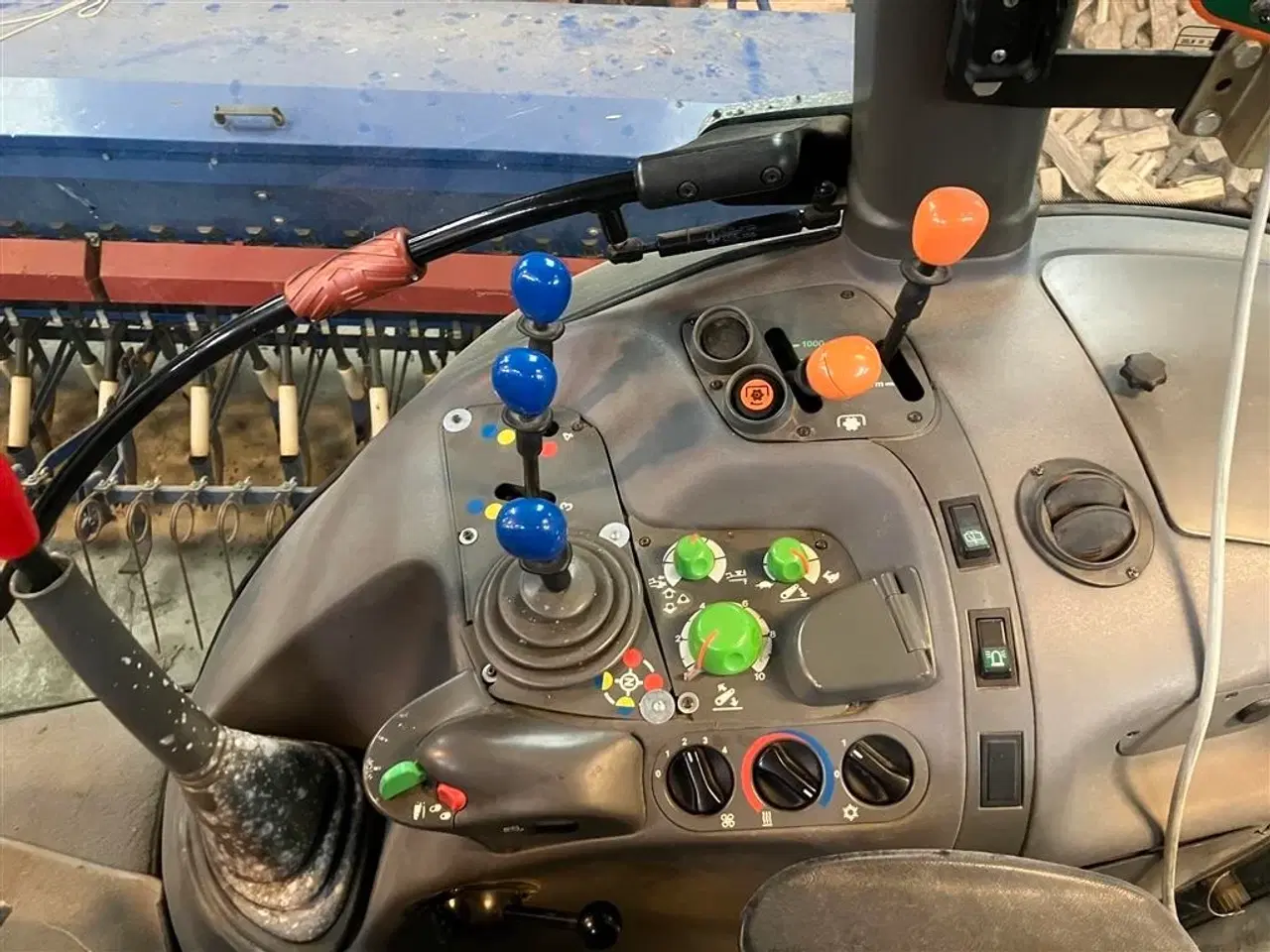 Billede 10 - Deutz-Fahr Agrotron 135 Enejrs med kun 3900 timer!