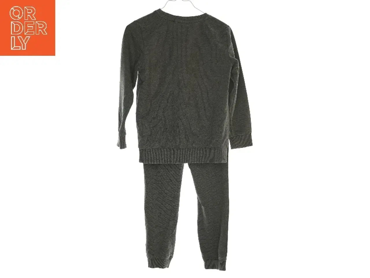 Billede 2 - Hyggesæt fra Name It med bluse og bukser (str. 110)