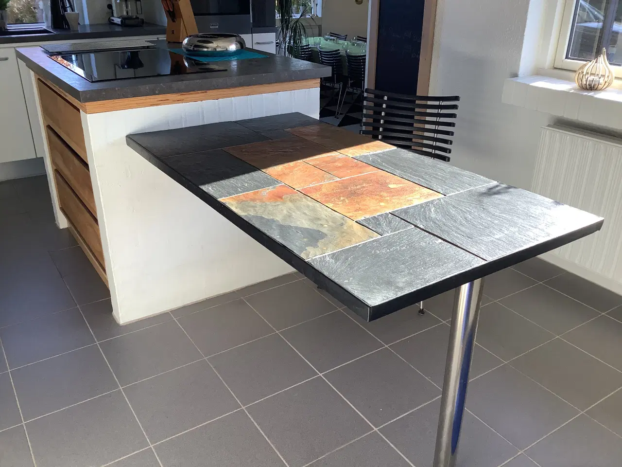 Billede 2 - Spisebord i skiffer