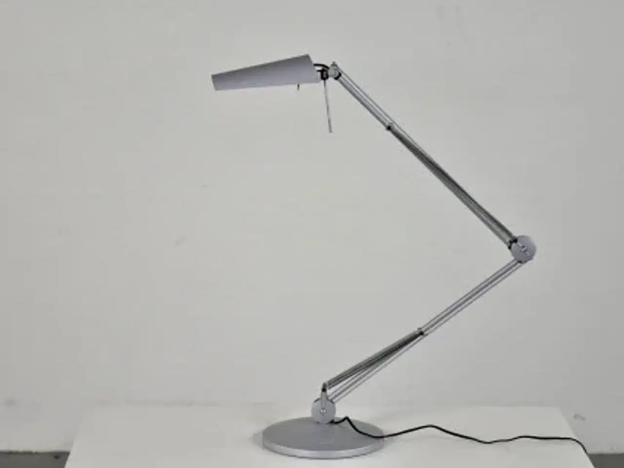 Billede 5 - Luxo air bordlampe i alugrå