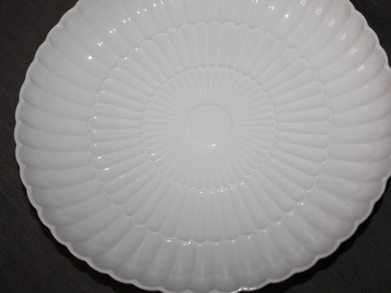 Billede 6 - Royal Copenhagen skål / fad 4030