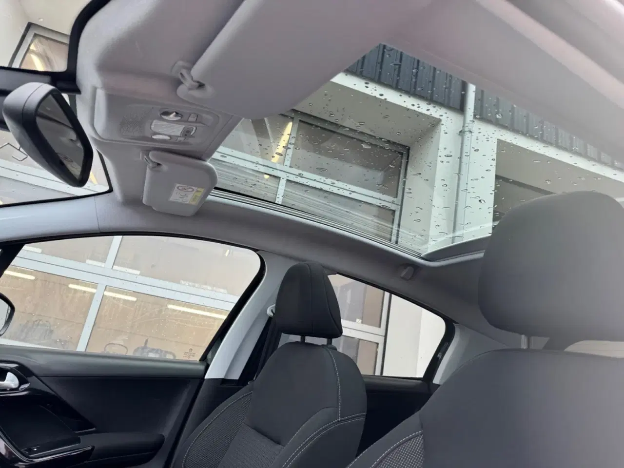 Billede 23 - Peugeot 208 1,2 PureTech 82 Allure Sky