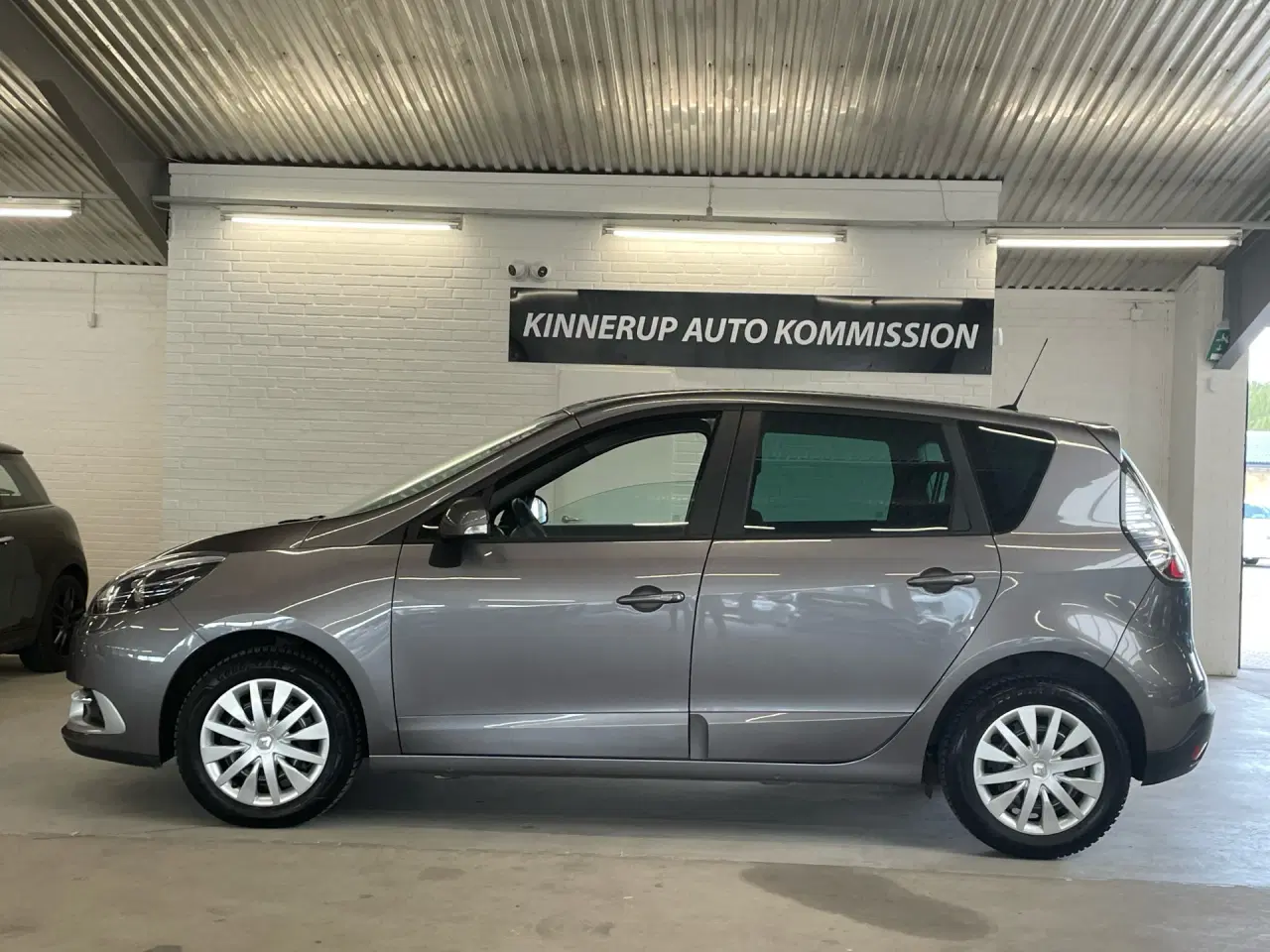 Billede 2 - Renault Scénic 1,6 16V Expression 110HK 6g