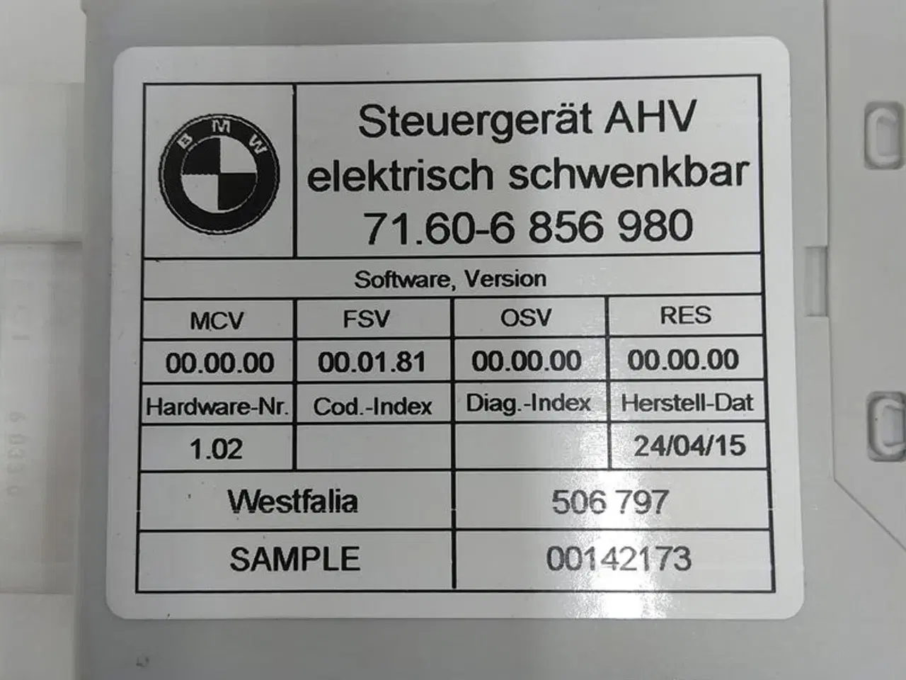 Billede 2 - El-box anhængertræk svingbart A64078 BMW F01 F02 F07 GT F10 F11 X3 (F25) F30 F31 F34GT F32 F01 LCI F02 LCI F33 F34 GT LCI