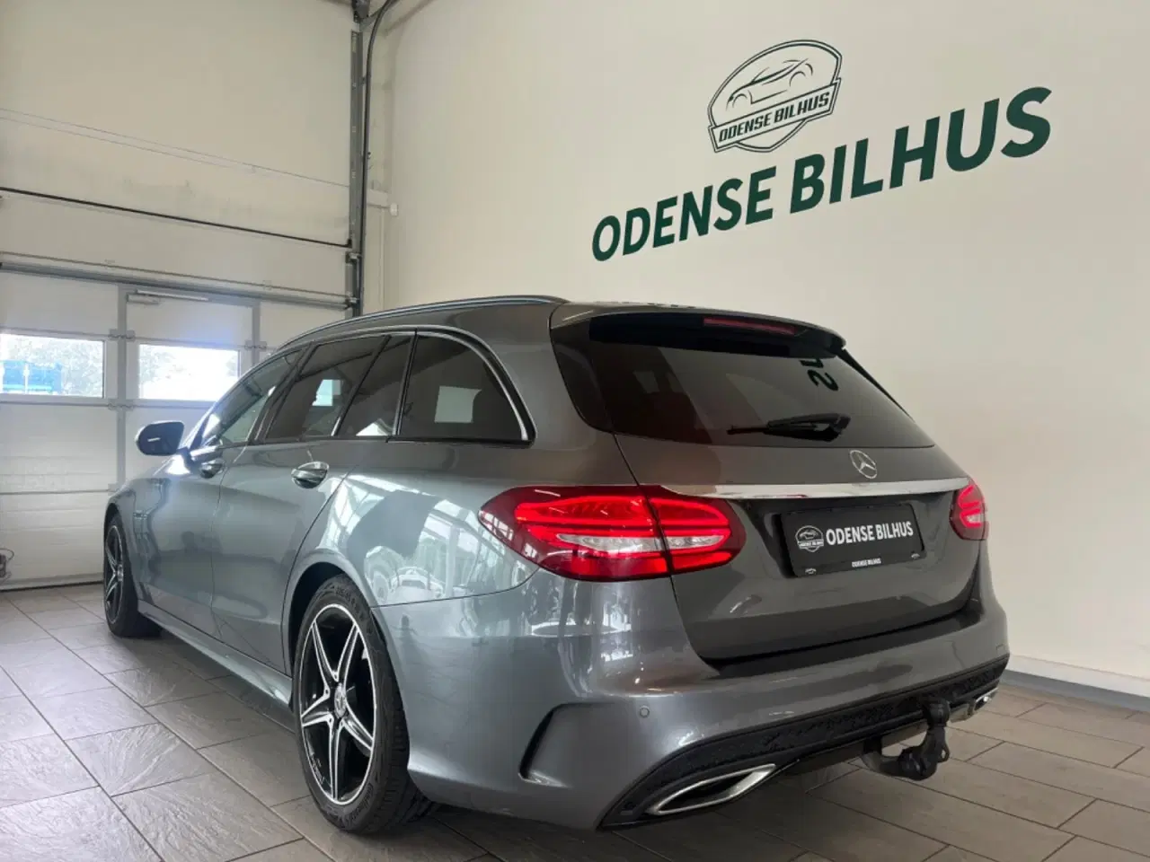 Billede 5 - Mercedes C220 d 2,2 AMG Line stc. aut.