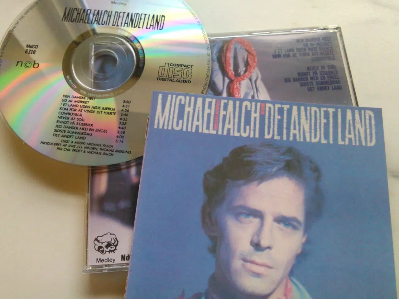 Billede 4 - MICHAEL FALCH: 3 CD'er. - Stk. 22 kr.   