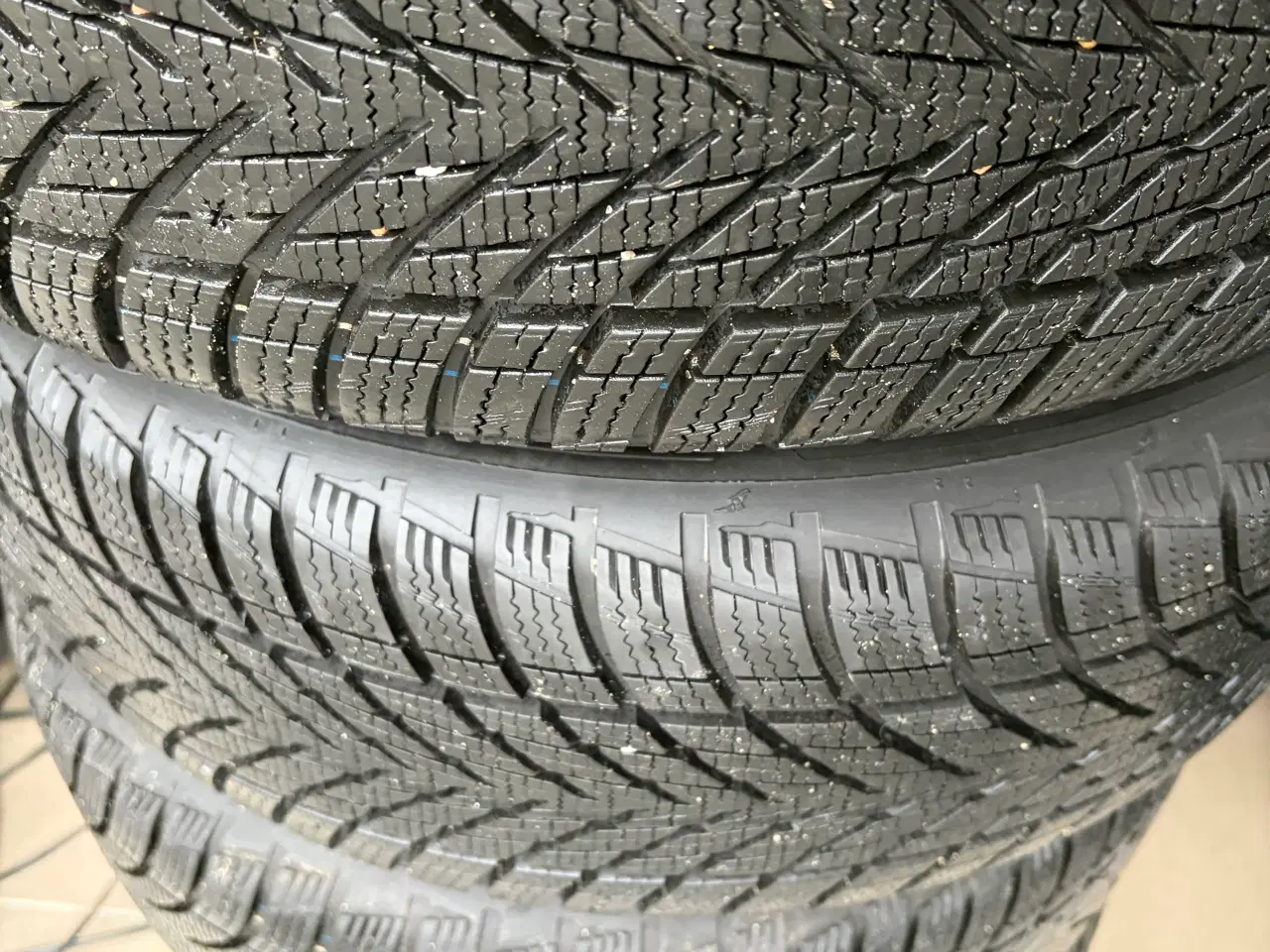 Billede 10 - 18” orig. Mercedes AMG vinterhjul “Nightpk”