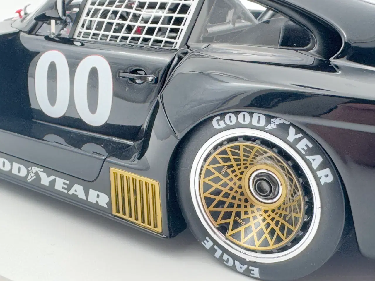 Billede 8 - 1980 Porsche 935 K4 #00 Interscope Racing - 1:18