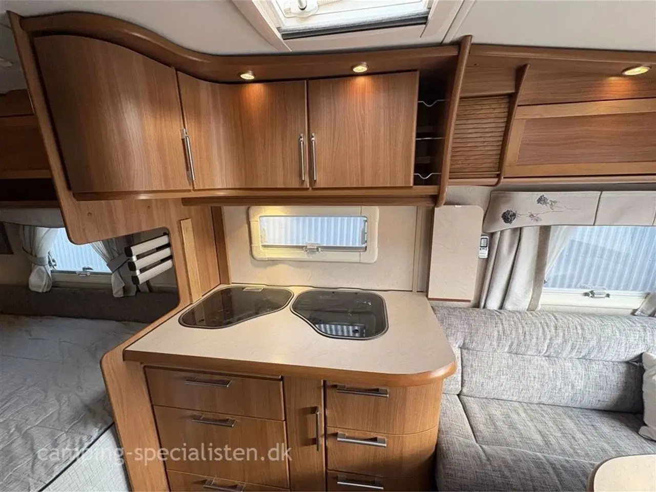 Billede 5 - 2009 - Kabe Briljant XL   Kabe Briljant XL XV2 2009 - Se den nu hos Camping-Specialisten.dk