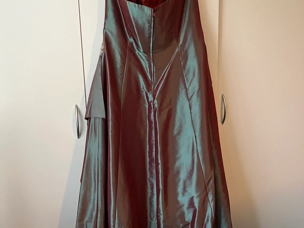 Billede 6 - Gallakjole fra Luxux