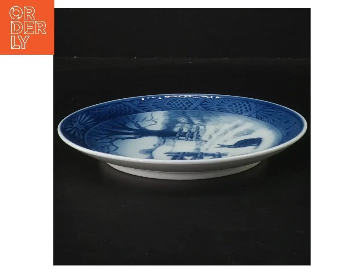 Billede 2 - Juleplatte 1971 fra Royal Copenhagen (str. Ø 18 cm)