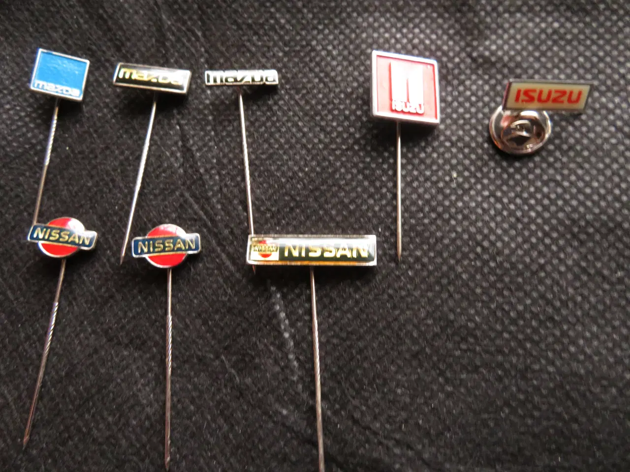 Billede 9 - Samler Pins mange sjældne.