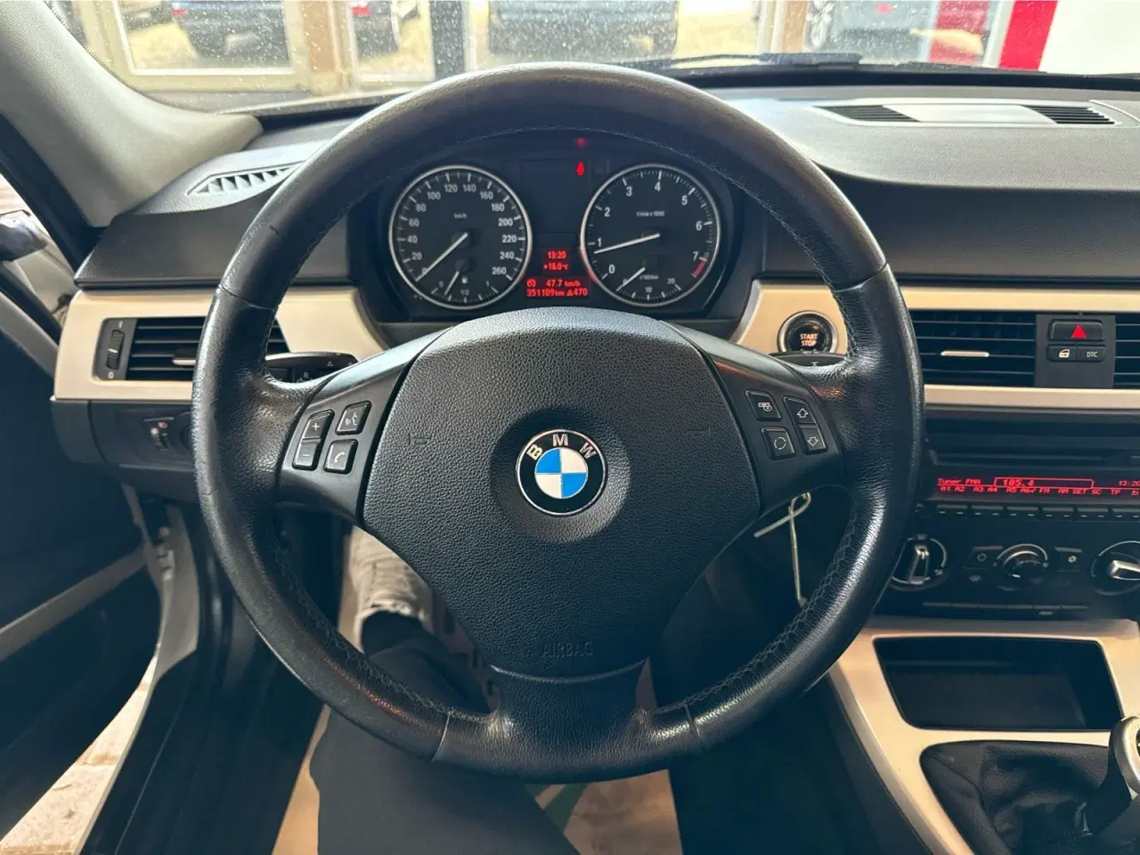Billede 14 - BMW 320i 2,0 