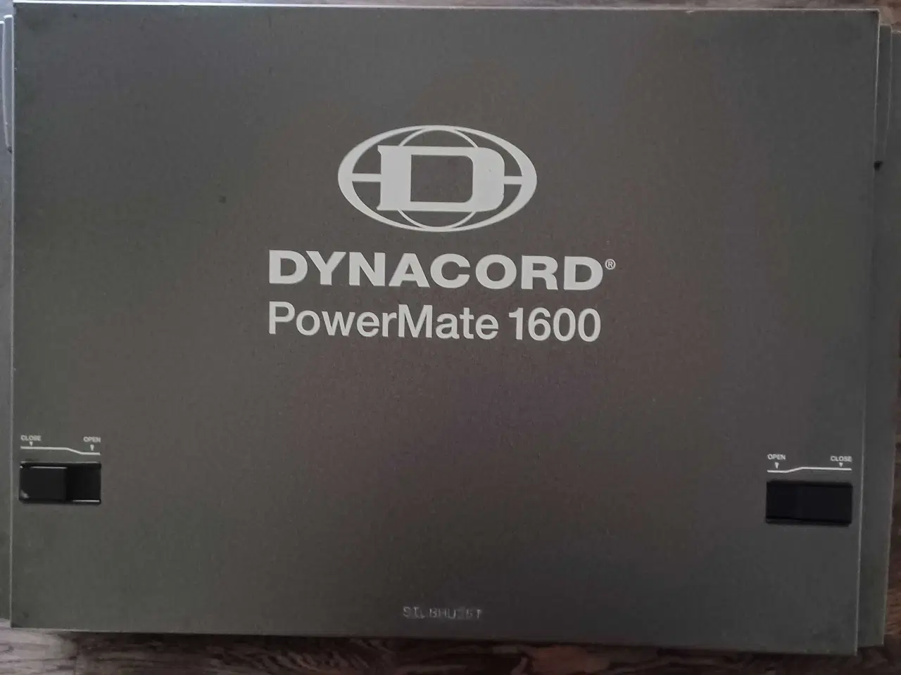 Billede 2 - Yamaha mixer Powermate 1600